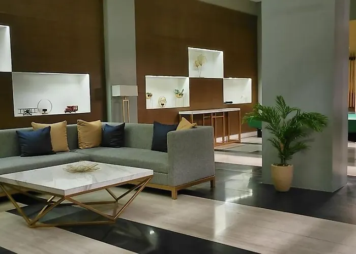 Cooper's Place * Manila